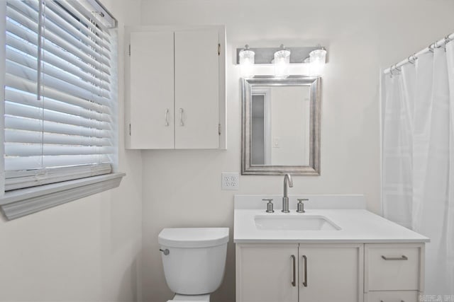 3630 Idlewild Ave, North Little Rock, AR 72116 - full bath with toilet and vanity