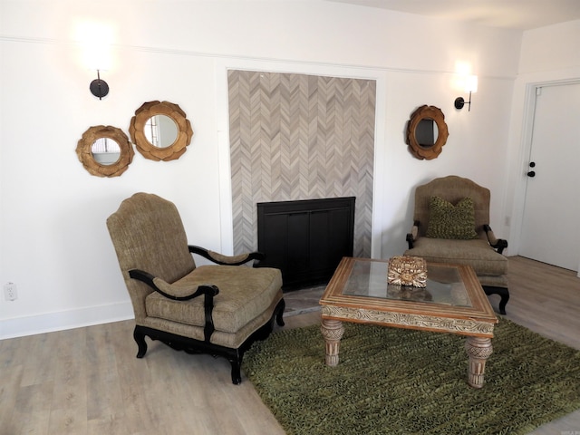 living area featuring hardwood / wood-style flooring