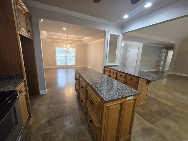 kitchen with electric range, crown molding, a kitchen island, and an inviting chandelier