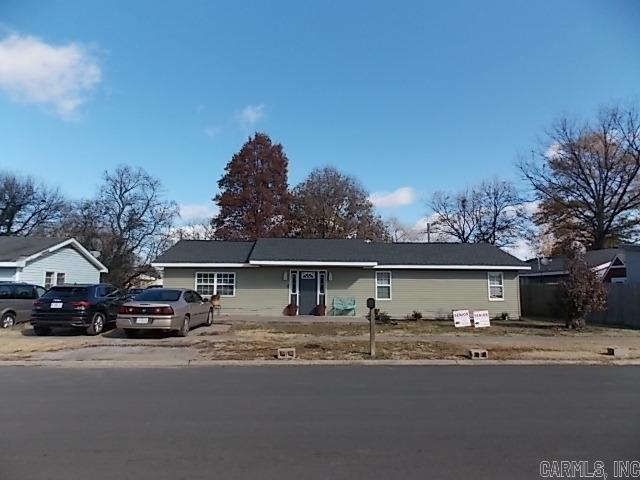 view of ranch-style house