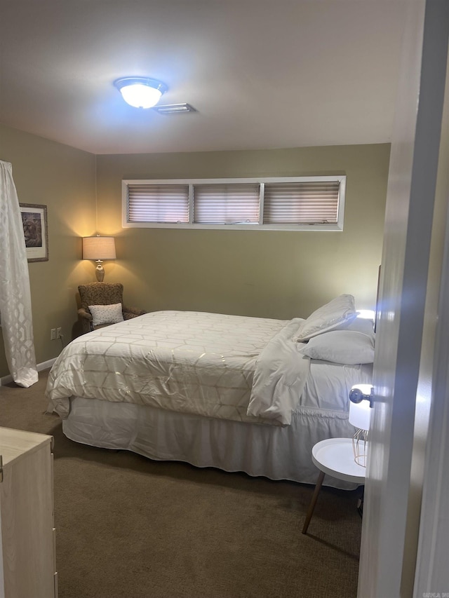 bedroom featuring carpet flooring