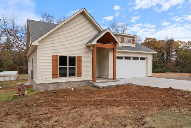 view of front facade with a garage