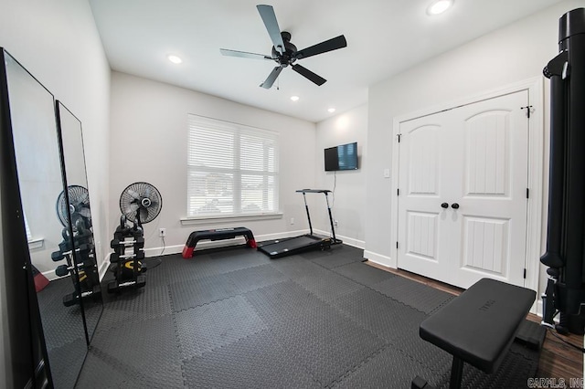 workout room with ceiling fan