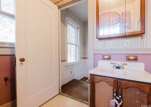 bathroom with vanity