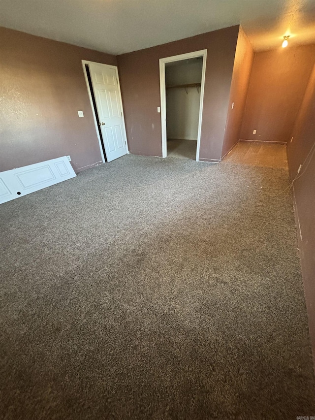 spare room with carpet floors