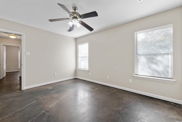 empty room with ceiling fan