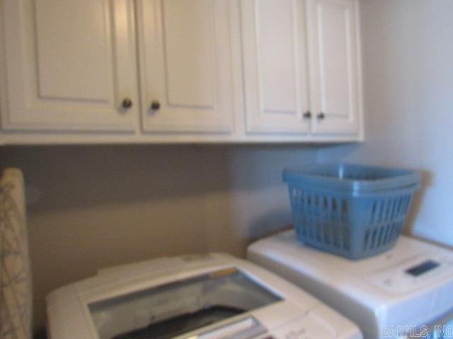 details with washer and dryer