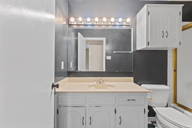 full bathroom with shower / bath combination with glass door, vanity, and toilet