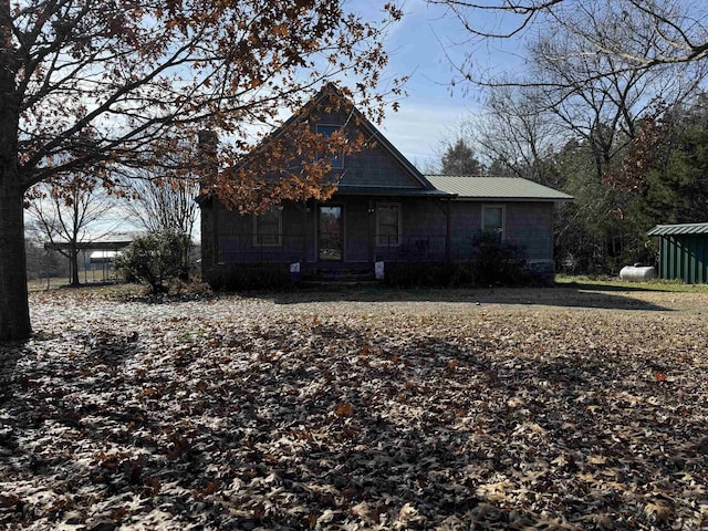 view of front of house