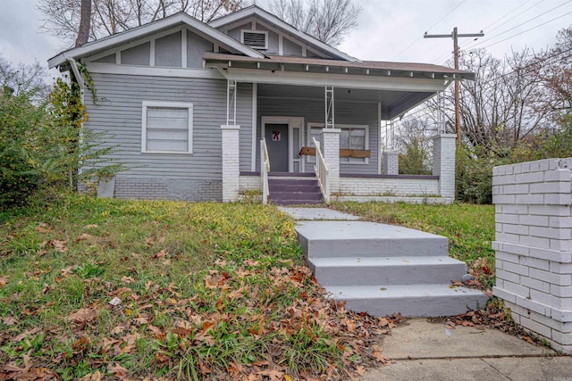 view of front facade featuring a porch