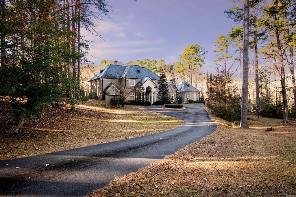 view of front of house