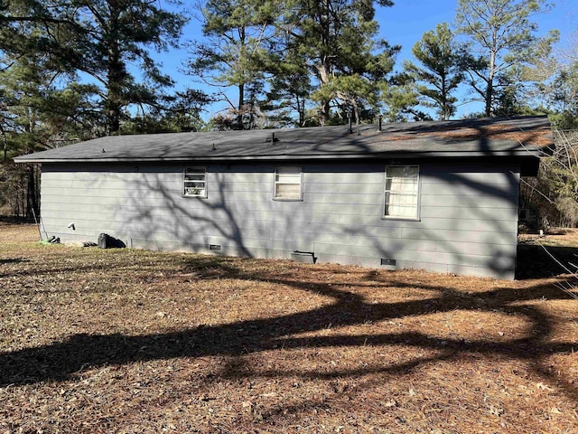 view of home's exterior