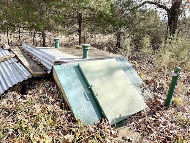 view of entry to storm shelter