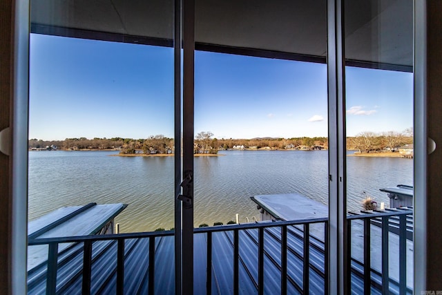 dock area featuring a water view