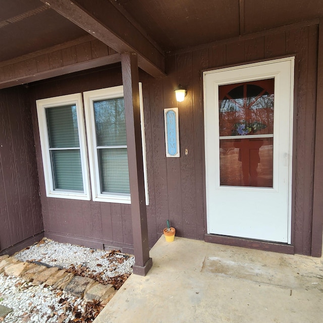 view of property entrance