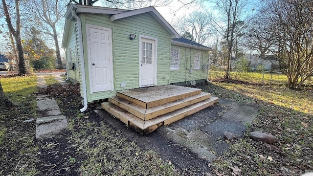 view of outbuilding