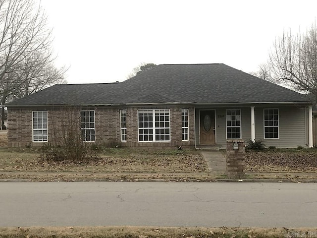 view of front of home featuring a porch