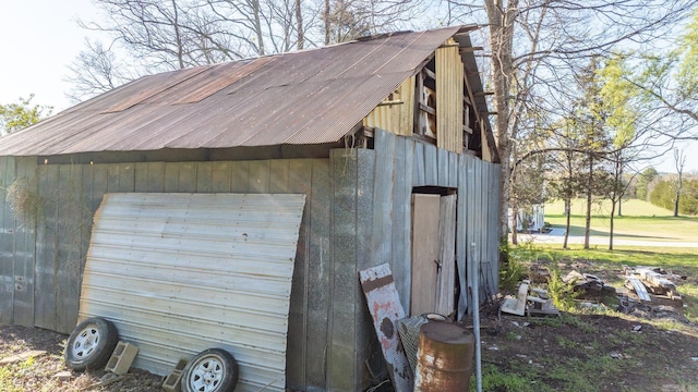 view of outdoor structure featuring a garage