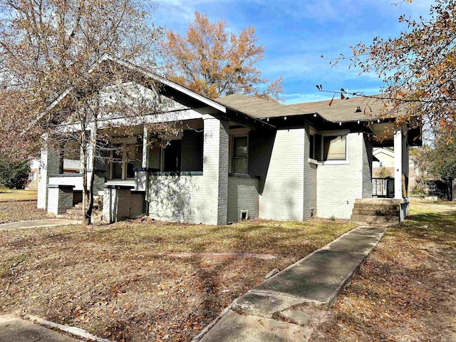 view of home's exterior