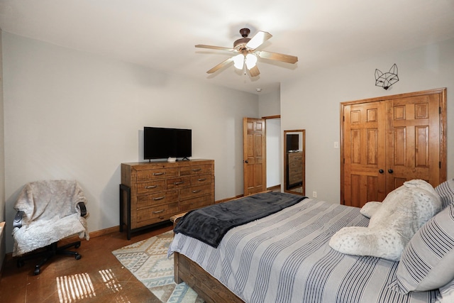 bedroom featuring a closet and ceiling fan