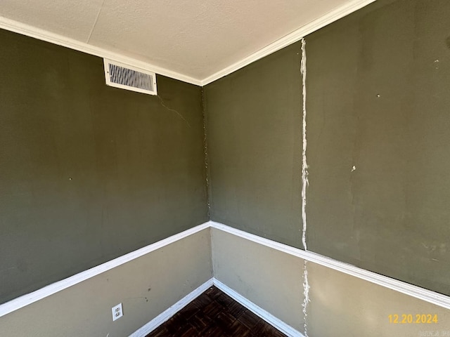 25 Fairview Dr, Mcgehee, AR 71654 - unfurnished room featuring baseboards and crown molding