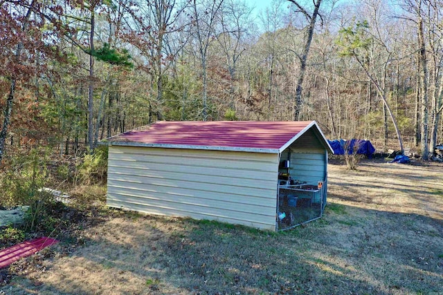 view of outdoor structure