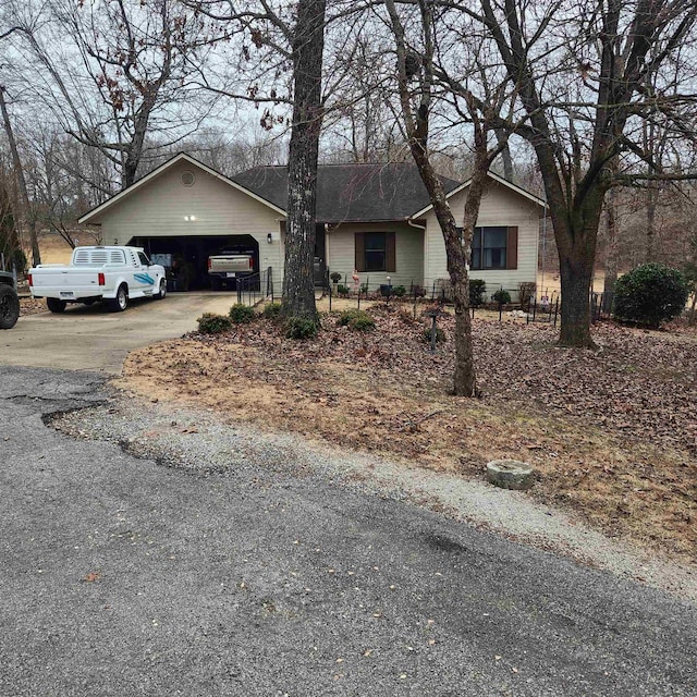 view of front of property featuring a garage