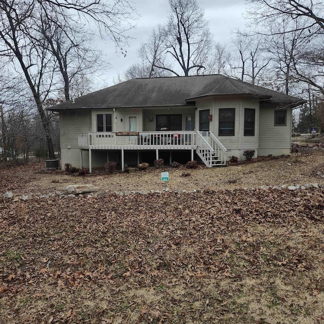 view of front of home featuring central AC unit