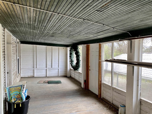 view of unfurnished sunroom