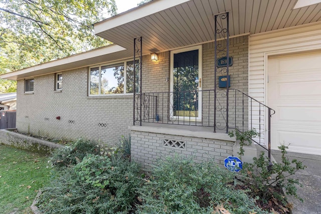 entrance to property with covered porch