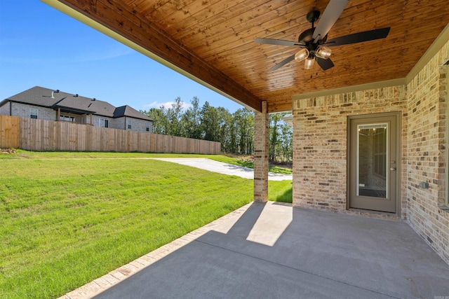 view of patio / terrace with ceiling fan