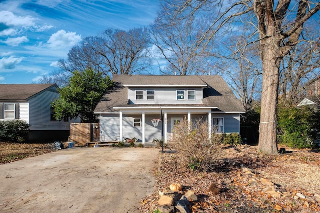 view of front of house featuring covered porch