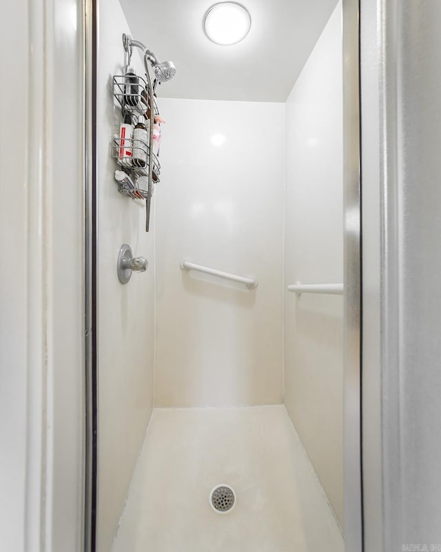 bathroom with walk in shower