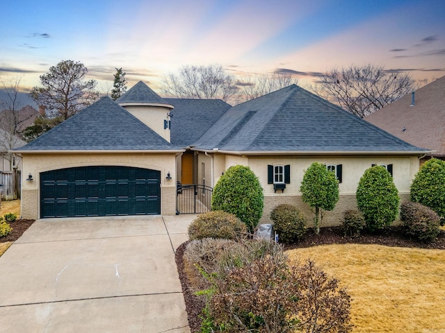 view of front of house featuring a garage