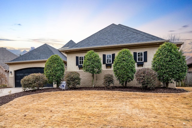 view of front of house with a garage