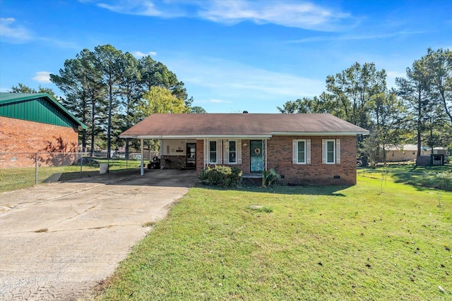 single story home featuring a front yard, a porch, and a carport