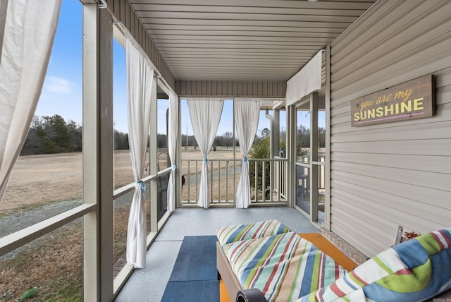 view of sunroom / solarium