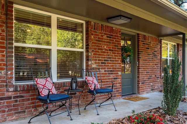 entrance to property with covered porch