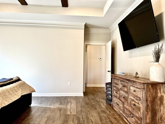 interior space featuring crown molding, ceiling fan, and dark hardwood / wood-style floors