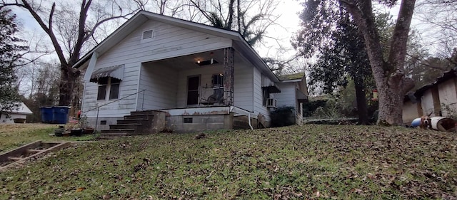 view of front of house featuring a porch