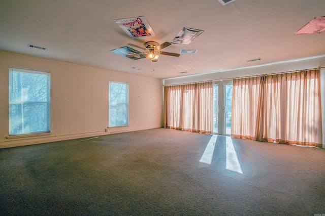 empty room with ceiling fan