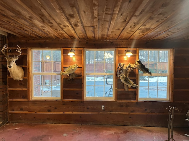 interior details with wooden ceiling