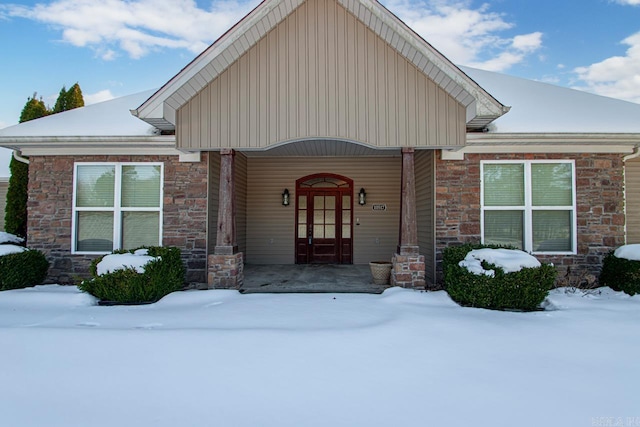 view of front facade with a porch