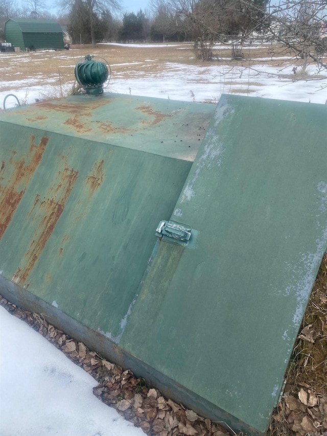 view of entry to storm shelter