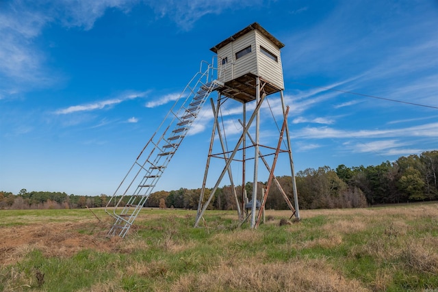 exterior space featuring a rural view