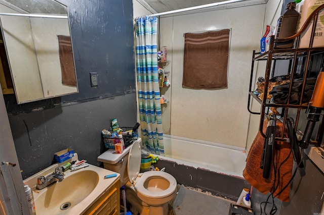 full bathroom with toilet, shower / tub combo, and vanity