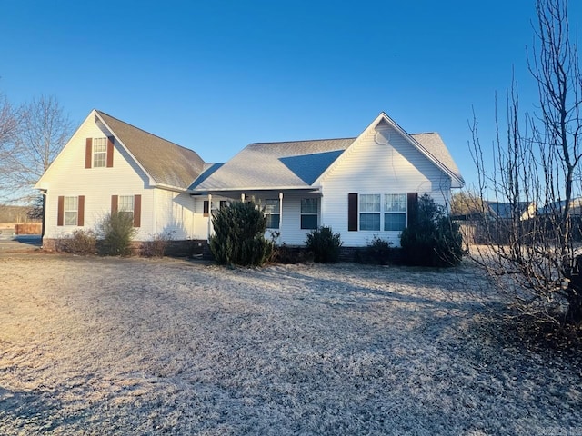 view of front of property