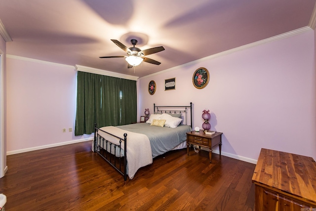 bedroom featuring ceiling fan, crown molding, and dark hardwood / wood-style floors