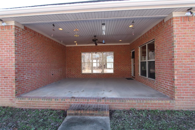 view of patio with ceiling fan