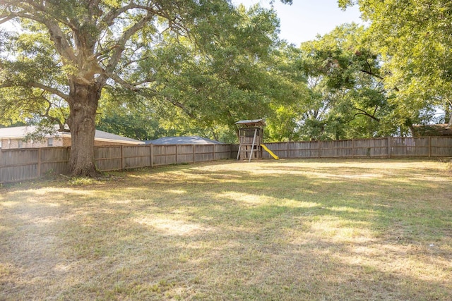 view of yard featuring a playground